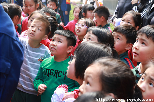 E3_副本.jpg E3_副本.jpg