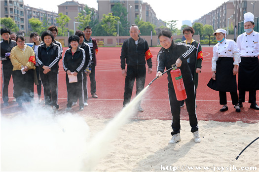 F4_副本.jpg F4_副本.jpg