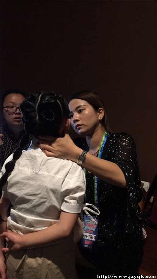 f2_副本.jpg f2_副本.jpg