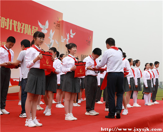 图四2.jpg