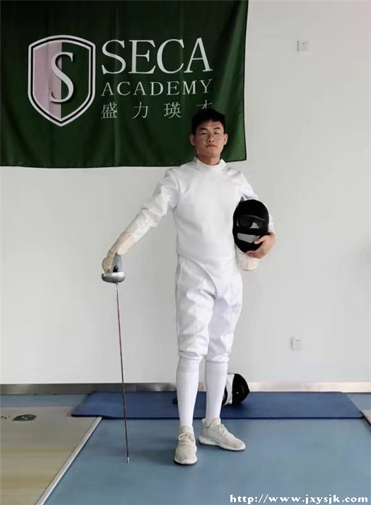 P.1击剑（2）钟承育.jpg