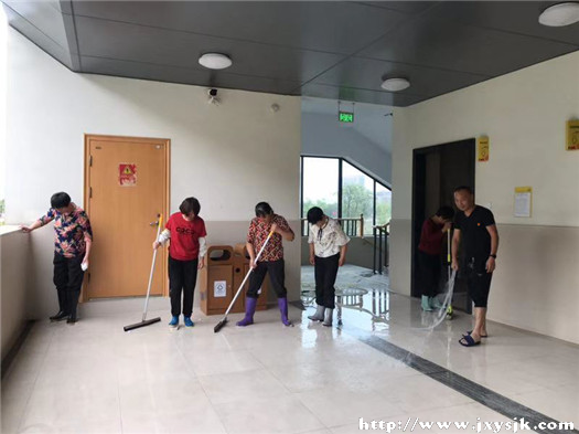 党员老师图片_副本.jpg
